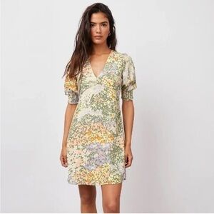 Rails Roma V Neck A Line Floral Mini Dress in Gardenia Print Short Sleeve XS